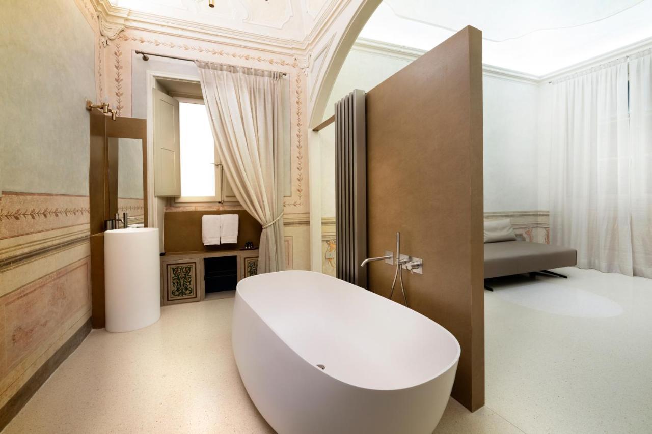 אורבינו Palazzo Giusti Suites And Spa מראה חיצוני תמונה