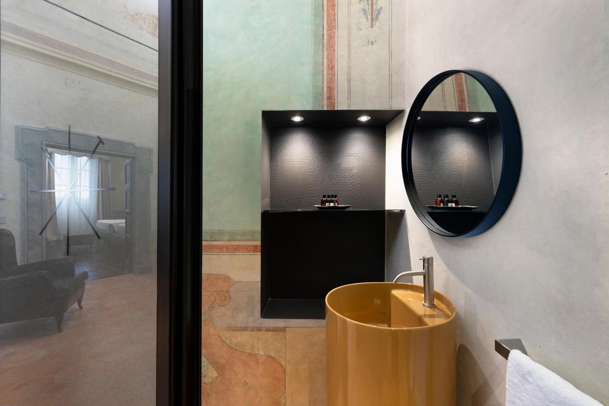 אורבינו Palazzo Giusti Suites And Spa מראה חיצוני תמונה